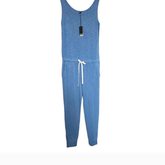 Monrow jumpsuit - Picture 4 of 5